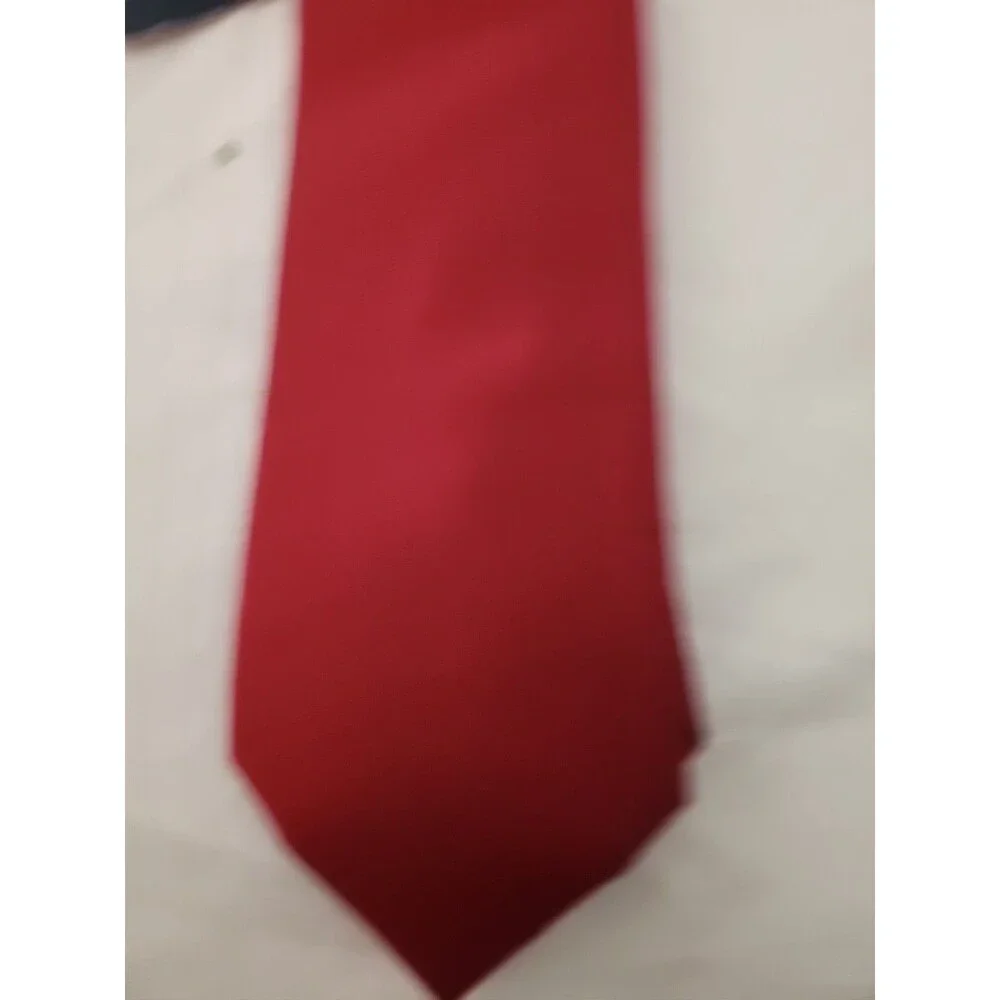George Mens Red Neck Tie NWT!